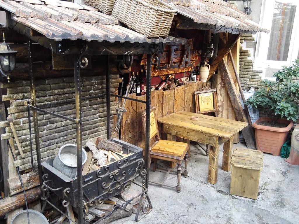 Lea Guest House Tbilisi Exterior foto