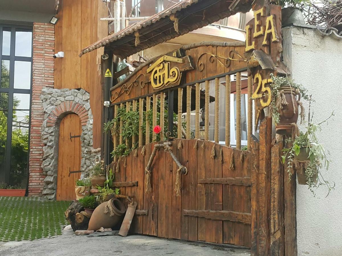 Lea Guest House Tbilisi Exterior foto